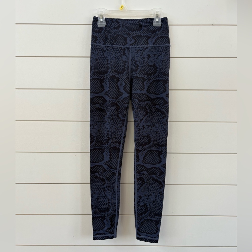 Women’s Allfenix Snakeskin Print Leggings
